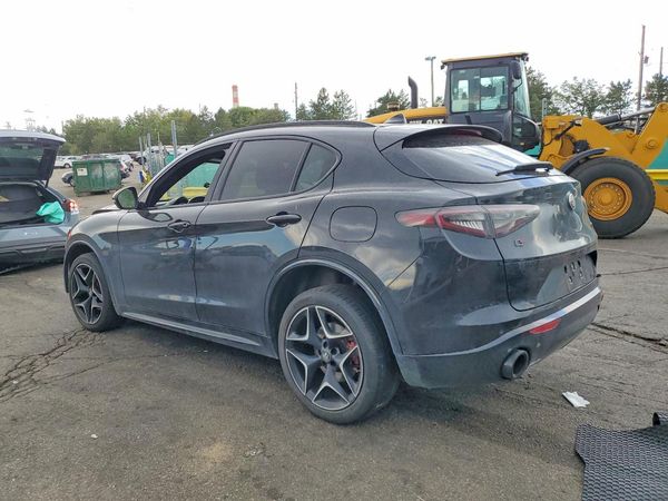 2020 ALFA ROMEO STELVIO