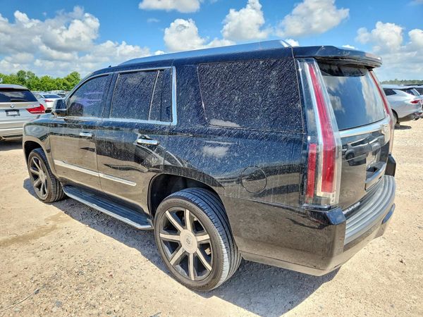 2016 CADILLAC ESCALADE Luxury