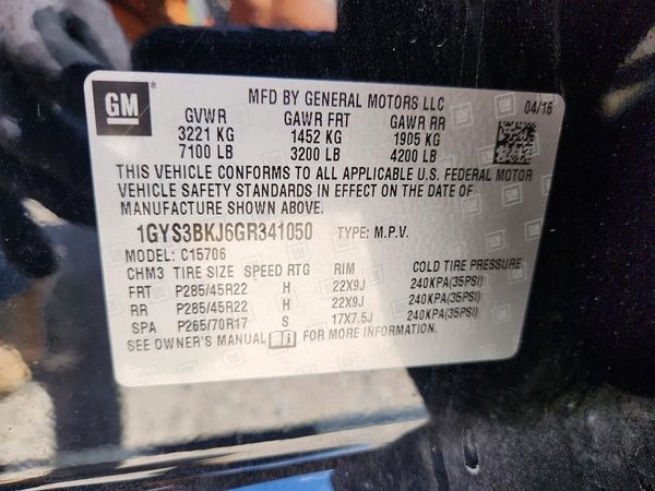 2016 CADILLAC ESCALADE Luxury
