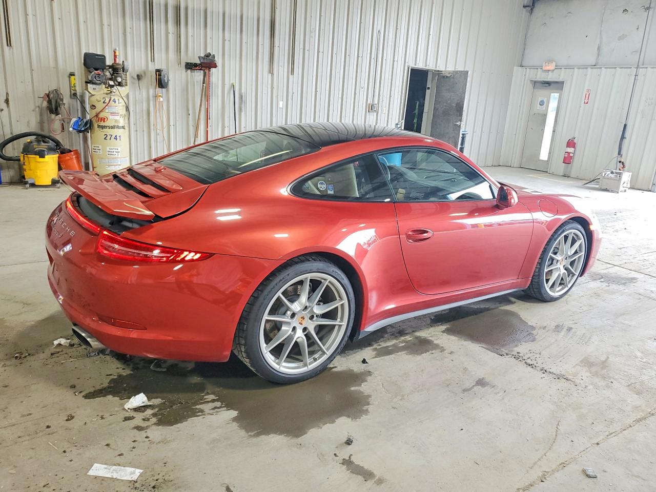2014 PORSCHE 911 Base (2WD), 4 (4WD)