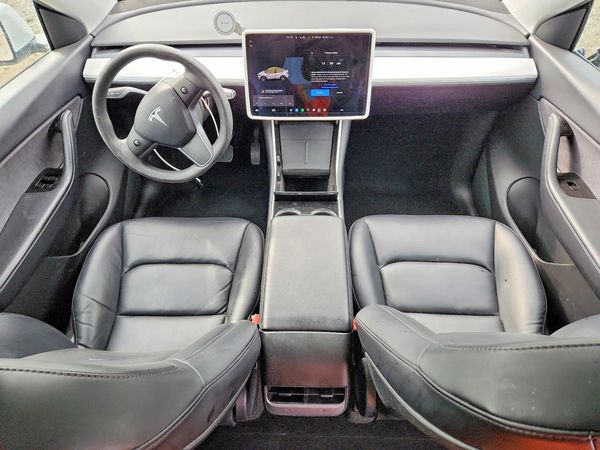 2020 TESLA MODEL Y
