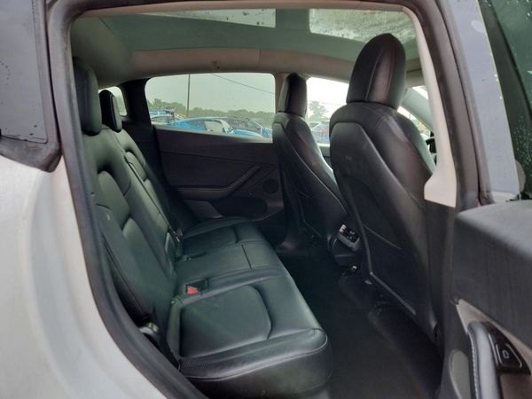 2020 TESLA MODEL Y