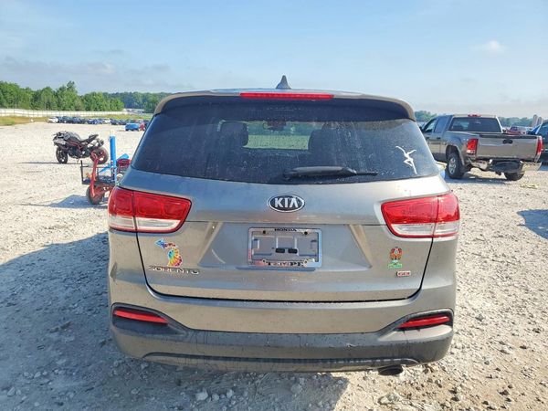 2016 KIA SORENTO L / LX