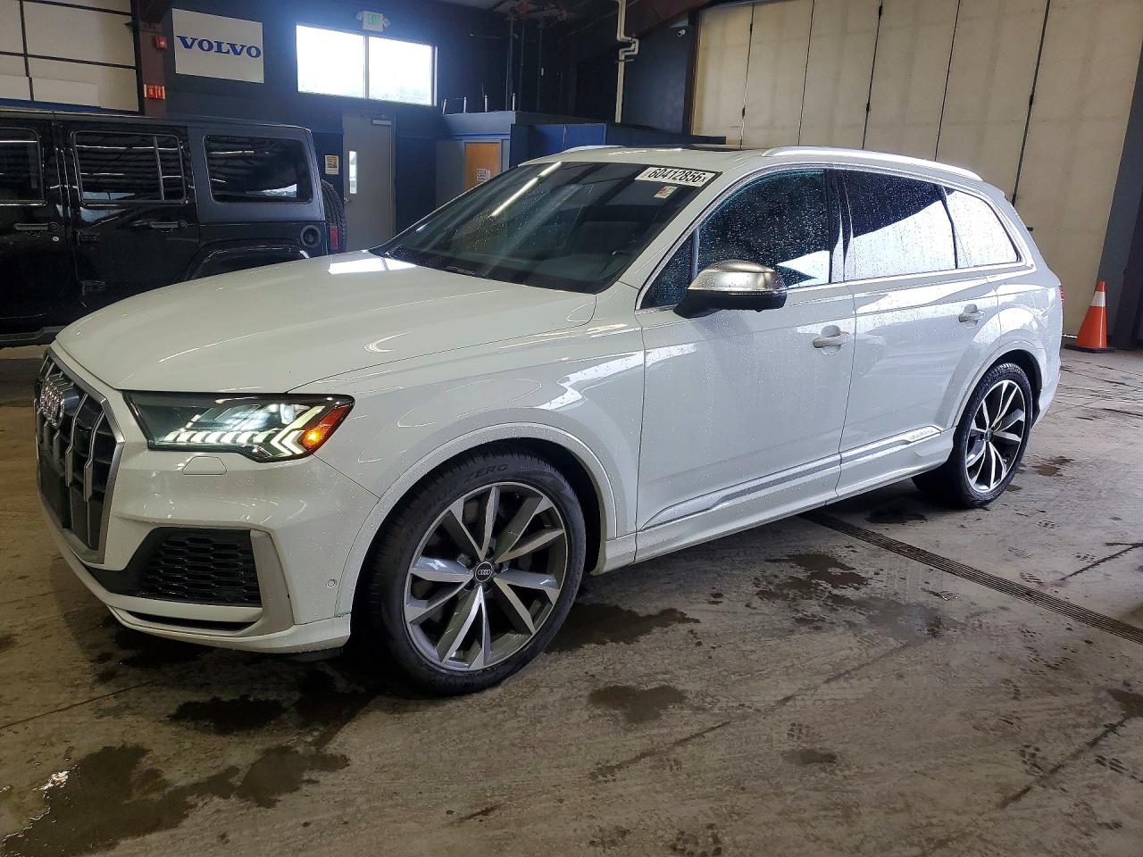 2021 AUDI SQ7 quattro Premium Plus