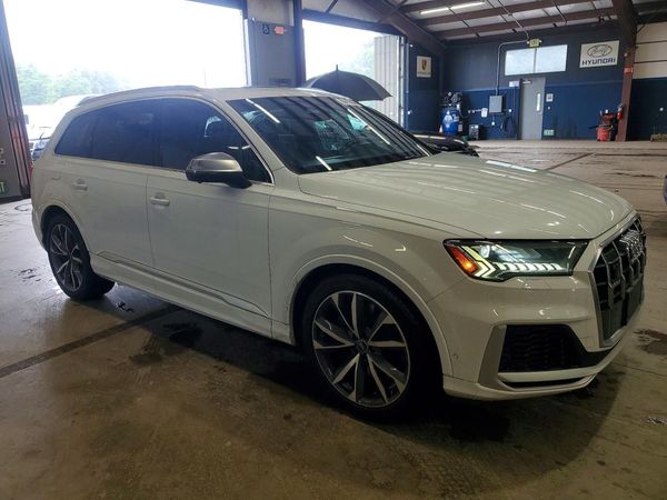 2021 AUDI SQ7 quattro Premium Plus