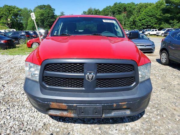 2016 RAM 1500 ST QUAD CAB 4X2