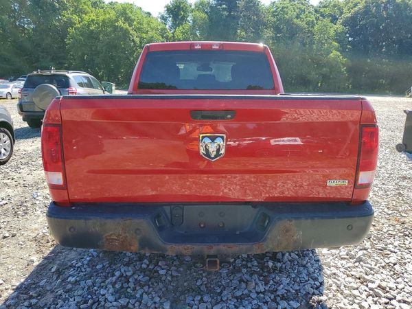 2016 RAM 1500 ST QUAD CAB 4X2