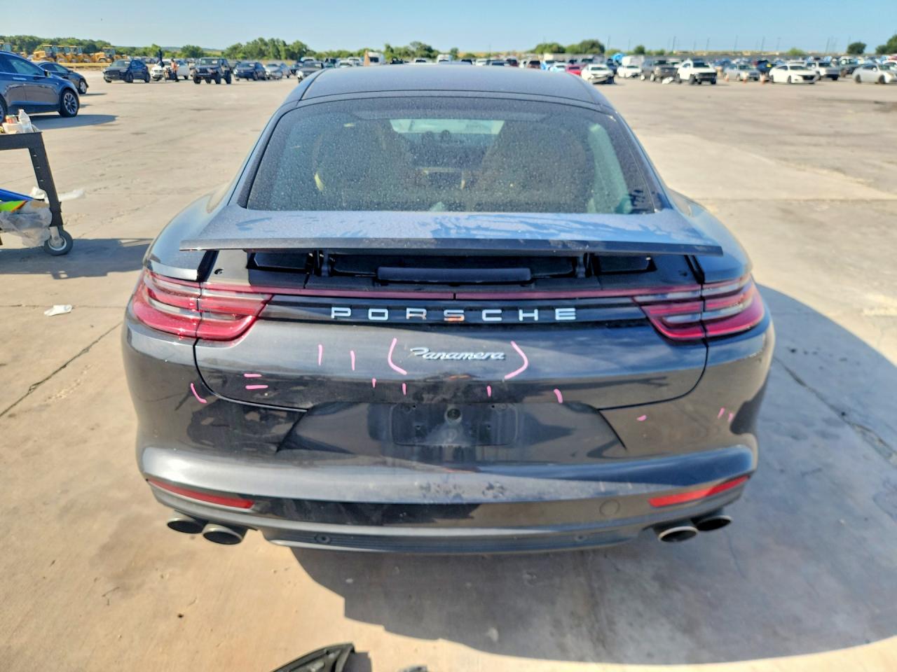 2018 PORSCHE PANAMERA Base / 4