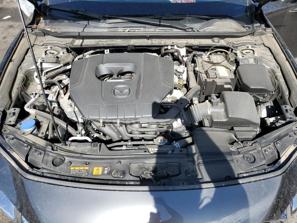2024 MAZDA 3 Preferred Package