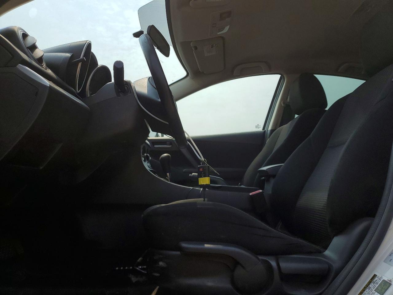 2013 MAZDA 3 Sport/GX
