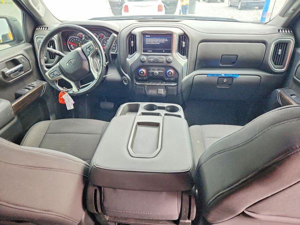 2019 CHEVROLET SILVERADO RST