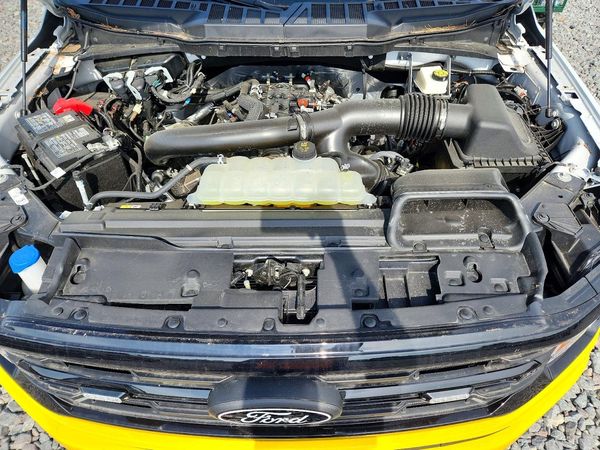 2025 FORD F150 XLT