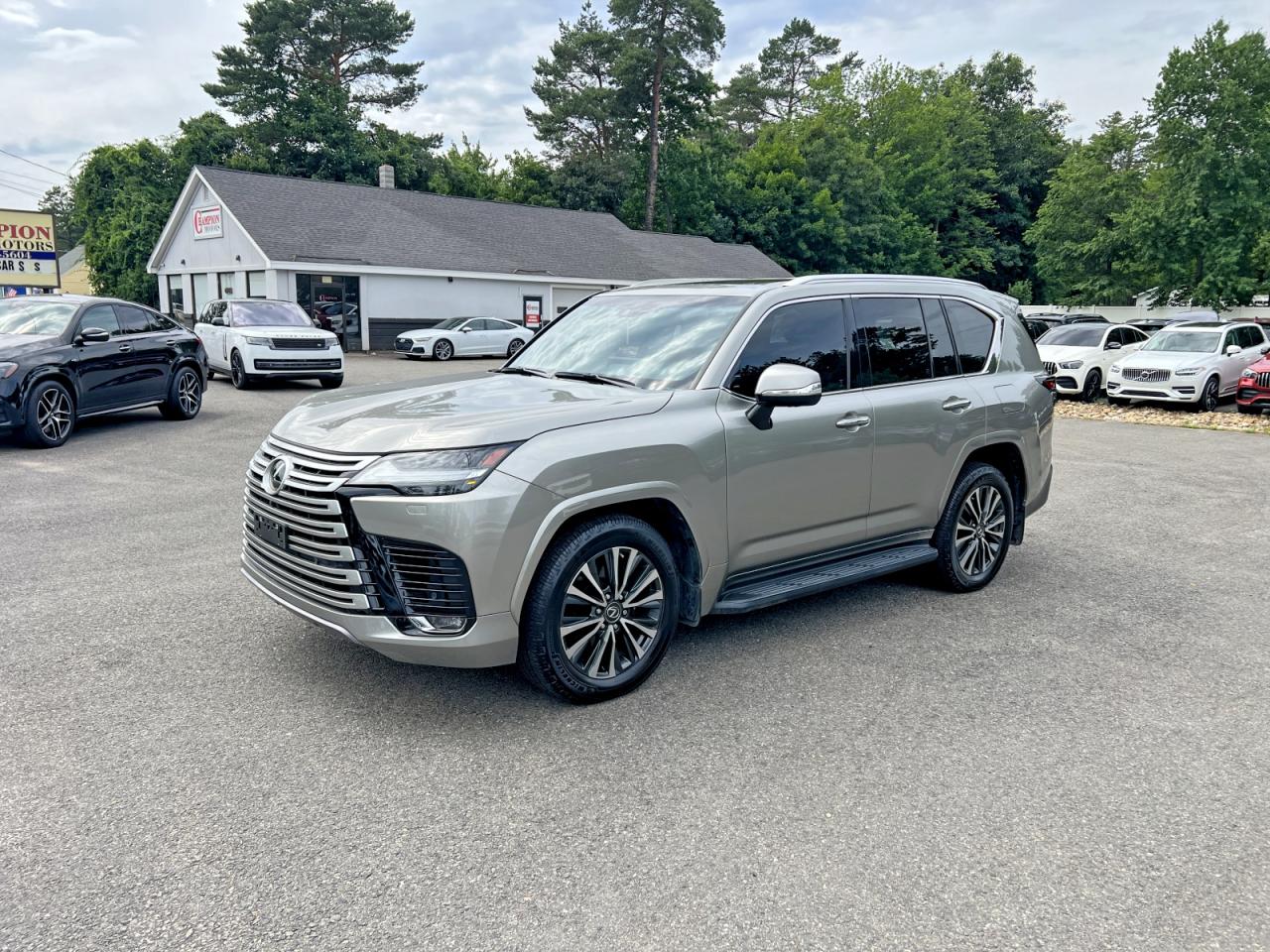 2023 LEXUS LX 600 600 Premium