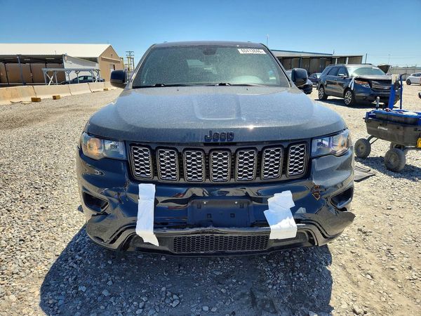 2018 JEEP GRAND CHEROKEE LAREDO 4X4