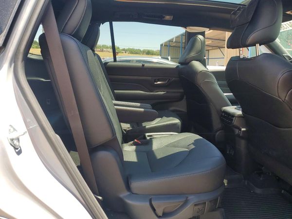 2026 TOYOTA GRAND HIGHLANDER HYBRID