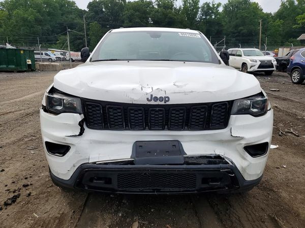 2020 JEEP GRAND CHEROKEE LAREDO 4X4