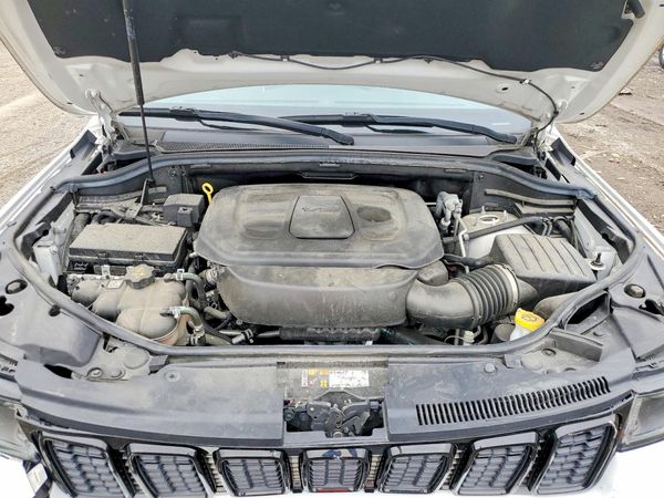 2020 JEEP GRAND CHEROKEE LAREDO 4X4