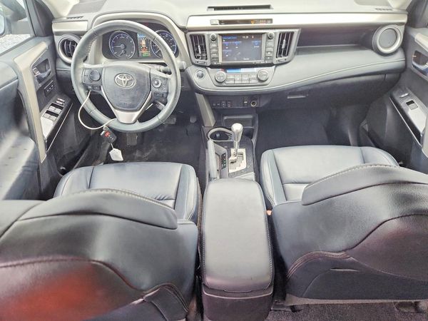 2017 TOYOTA RAV4