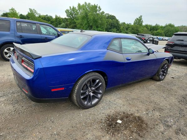 2022 DODGE CHALLENGER R/T