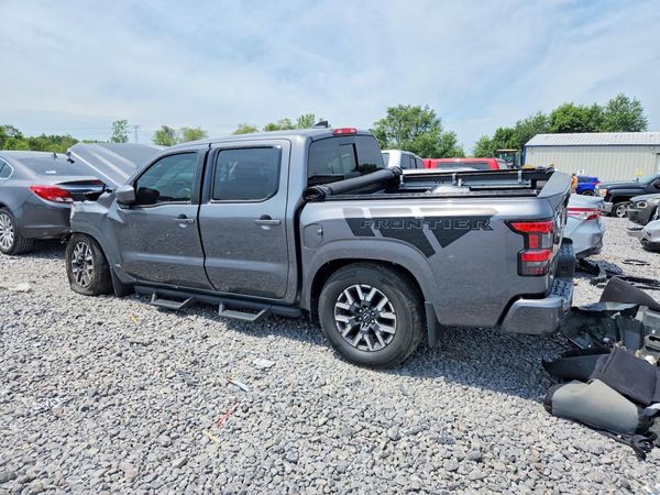 2023 NISSAN FRONTIER Crew Cab