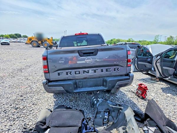 2023 NISSAN FRONTIER Crew Cab
