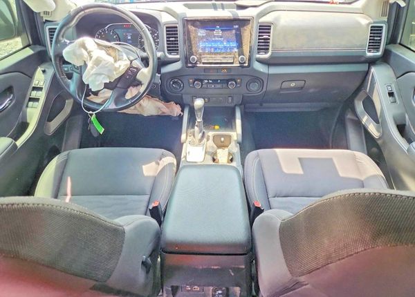 2023 NISSAN FRONTIER Crew Cab