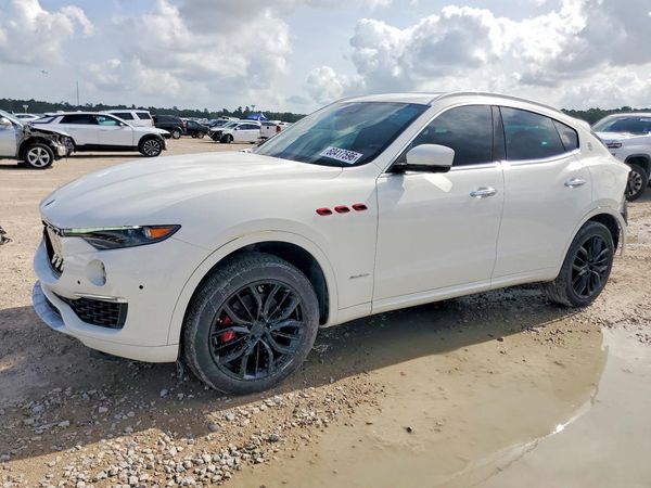 2021 MASERATI LEVANTE