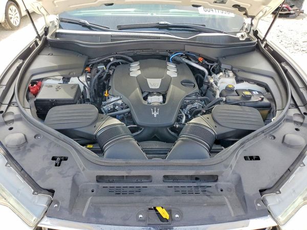 2021 MASERATI LEVANTE