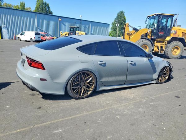 2017 AUDI RS7