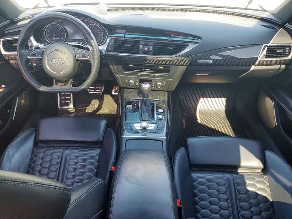 2017 AUDI RS7
