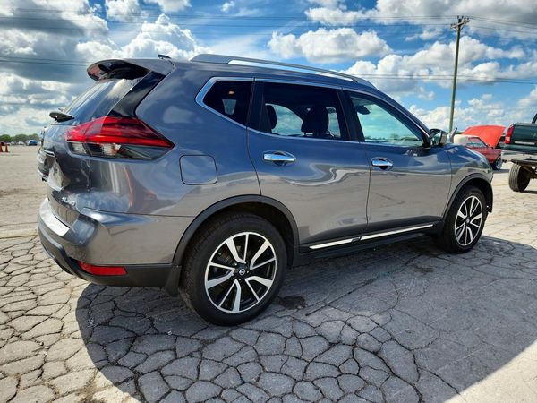2018 NISSAN ROGUE