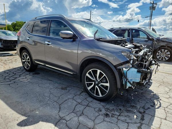 2018 NISSAN ROGUE