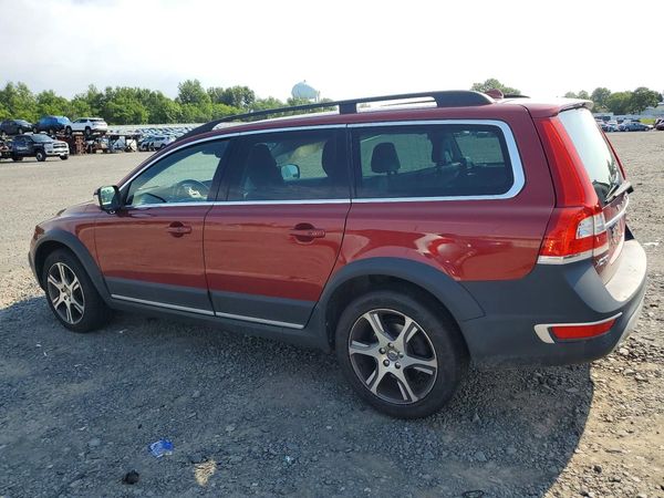 2015 VOLVO XC70