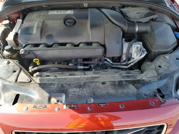 2015 VOLVO XC70