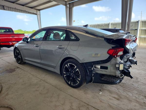 2021 KIA K5 GT-Line