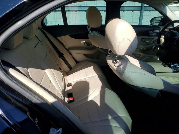 2016 MERCEDES-BENZ C C300
