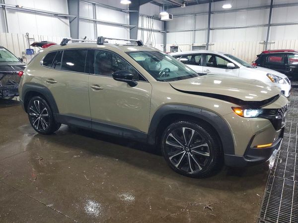 2023 MAZDA CX-50 Premium Package