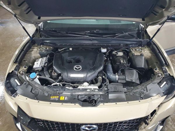 2023 MAZDA CX-50 Premium Package