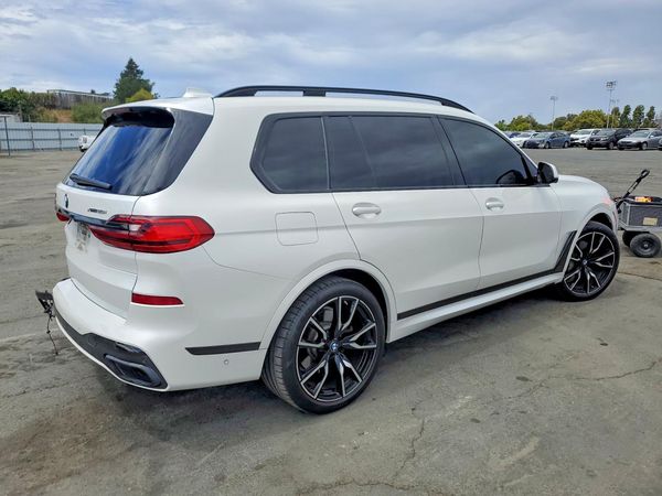 2019 BMW X7 xDrive50i