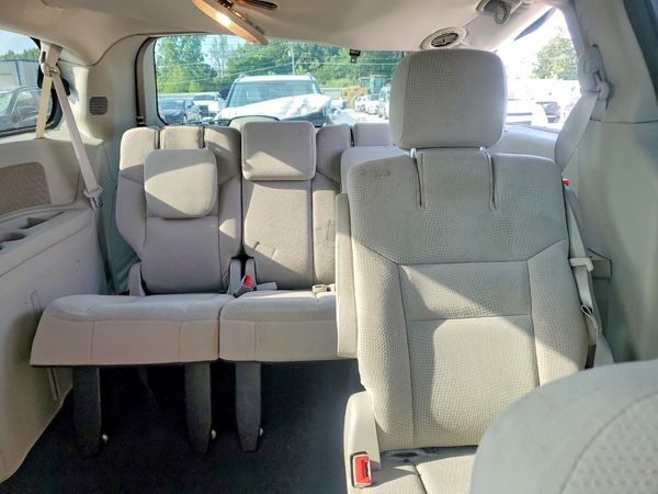 2014 DODGE GRAND CARAVAN SE