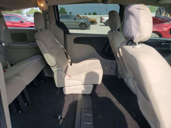 2014 DODGE GRAND CARAVAN SE