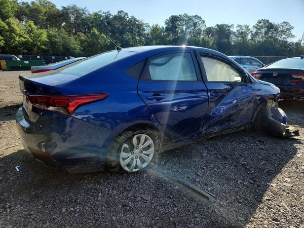 2022 HYUNDAI ACCENT SE, SEL