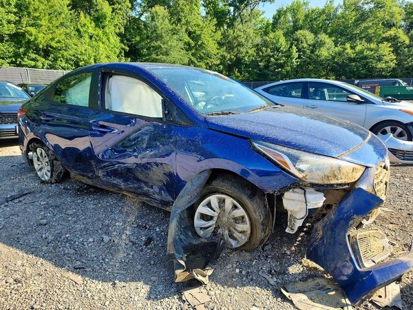 2022 HYUNDAI ACCENT SE, SEL