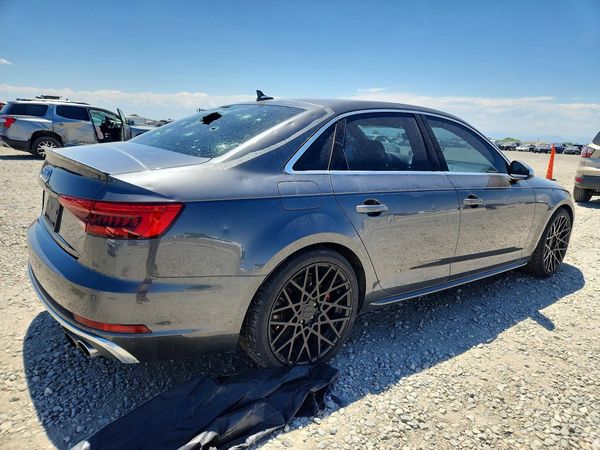 2018 AUDI S4