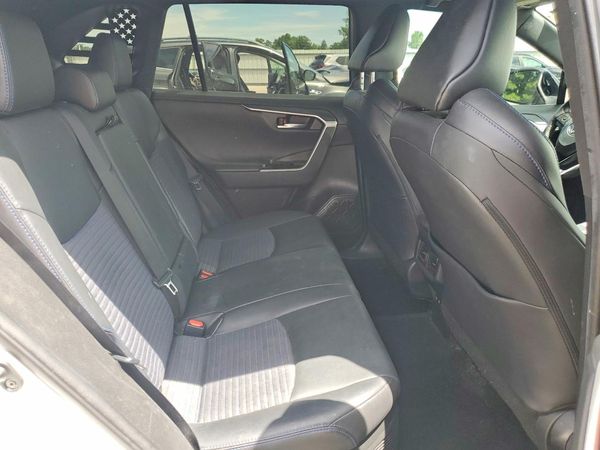2021 TOYOTA RAV4 XSE HV