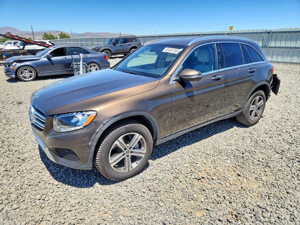 2018 MERCEDES-BENZ GLC GLC 300-4M