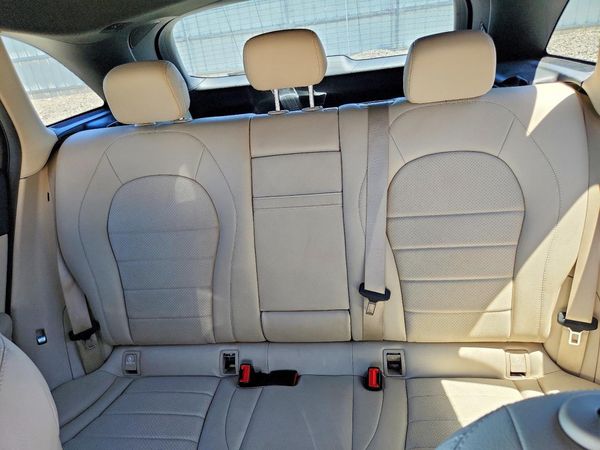 2018 MERCEDES-BENZ GLC GLC 300-4M