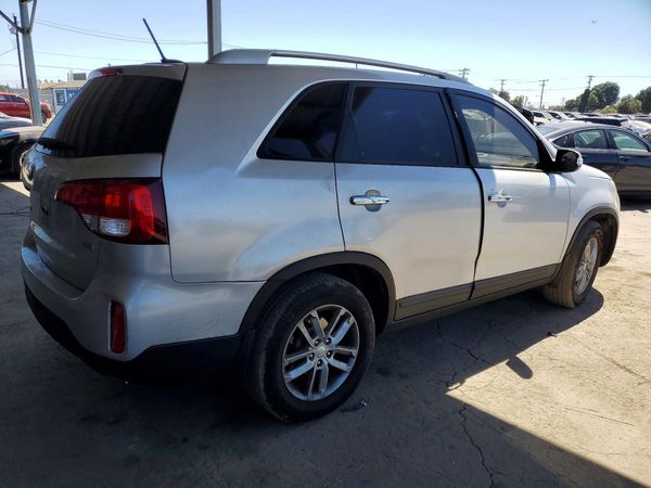 2015 KIA SORENTO GL
