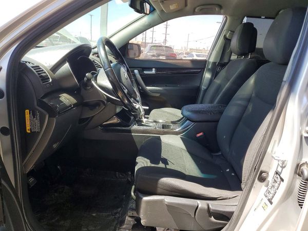 2015 KIA SORENTO GL