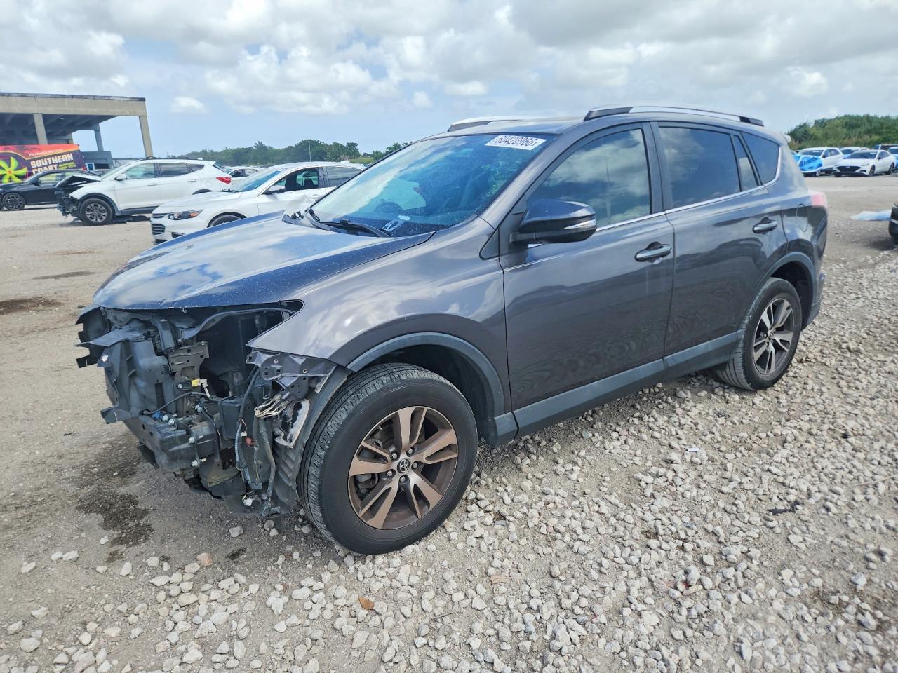 2016 TOYOTA RAV4
